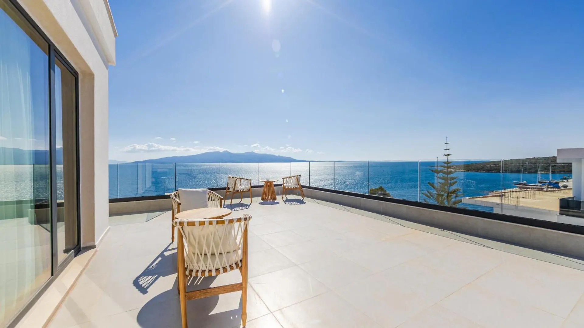 San Angelo Luxury Resort & Spa - Adults Only Sarande 5*,  Albania